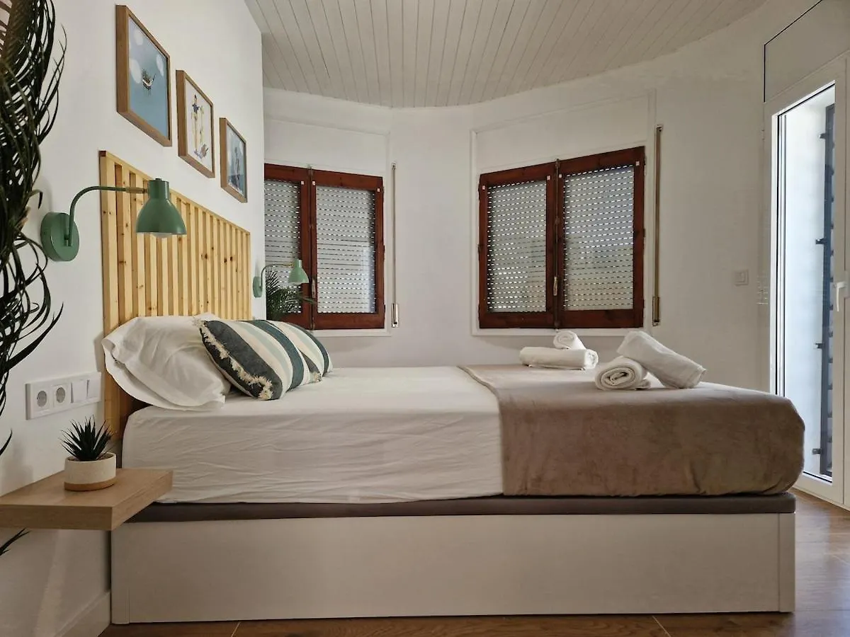Villa Gorgot With A Pool And Private Parking 엠푸리아브라바 0*,  스페인