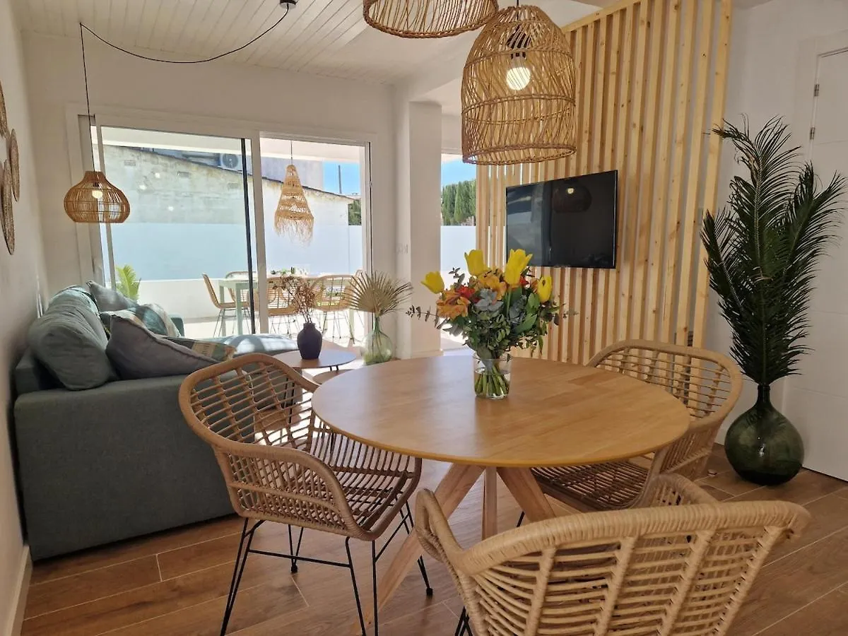 Villa Gorgot With A Pool And Private Parking 엠푸리아브라바