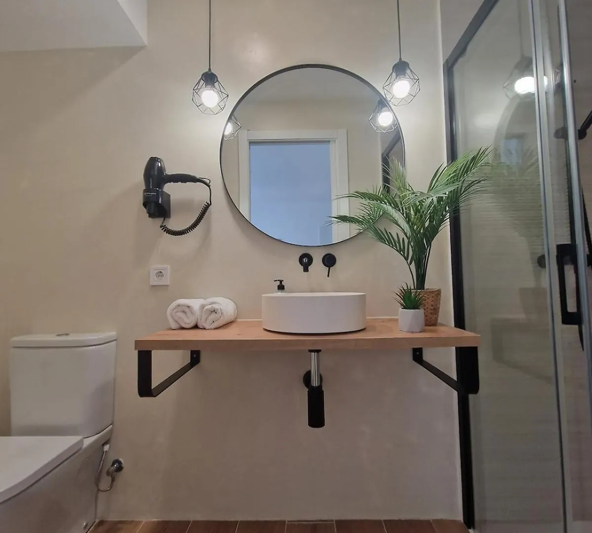 Villa Gorgot With A Pool And Private Parking 엠푸리아브라바 스페인